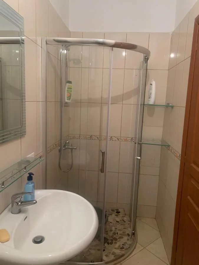 Daily Apartment Тирана