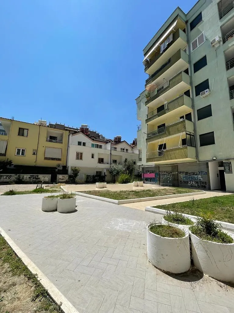 Daily Apartment Тирана 0*,