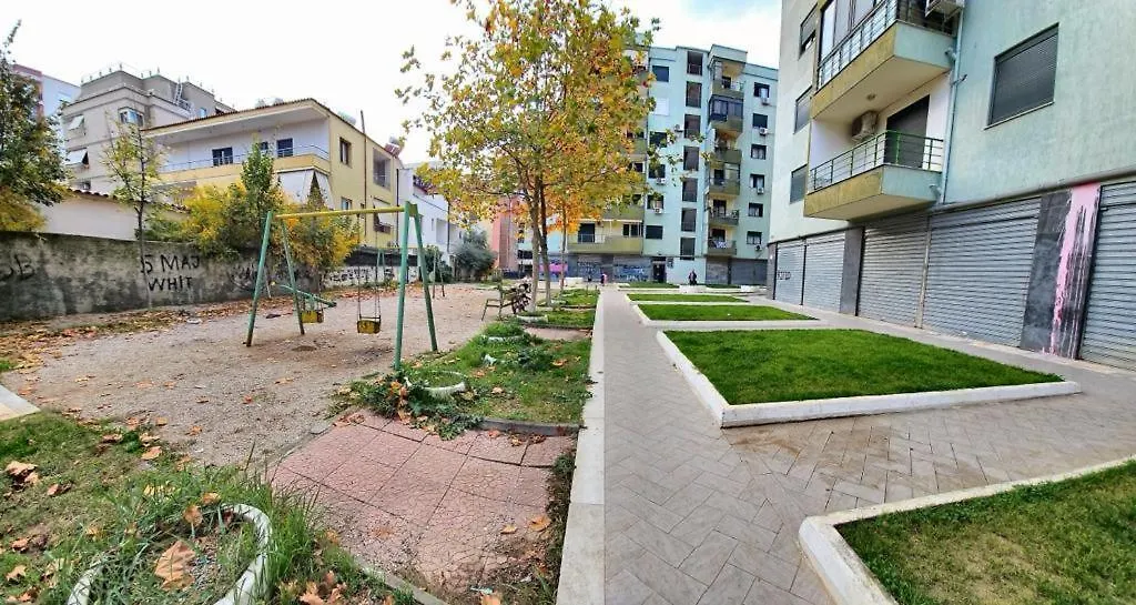Daily Apartment Тирана Албания